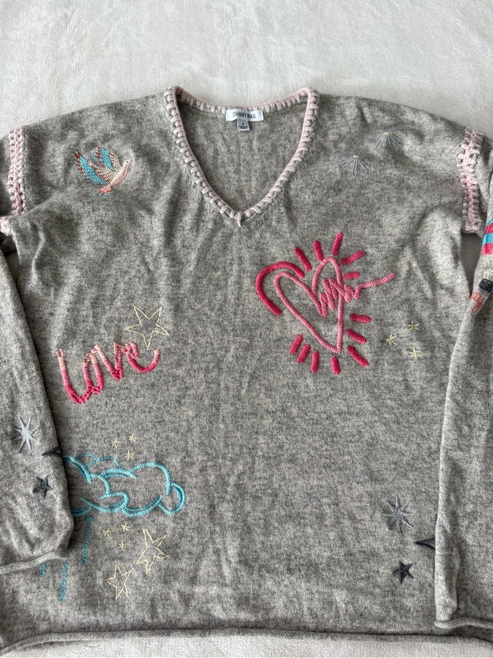 Johnny Was Antoinette Whipstitch 100% Cashmere Sweater pink & blue embroidery E1